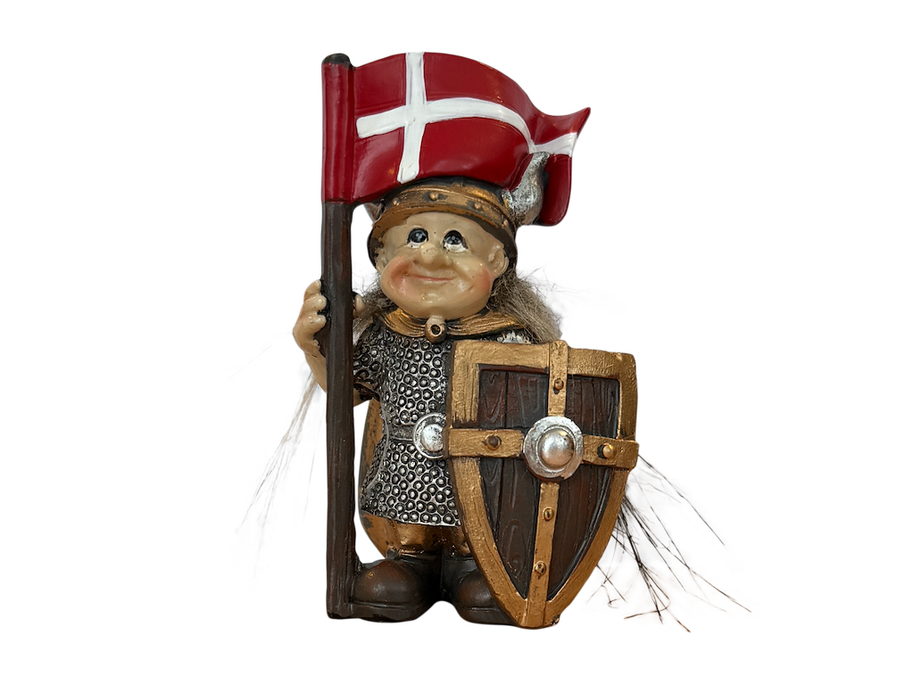 Viking med DK flag og Skjold
